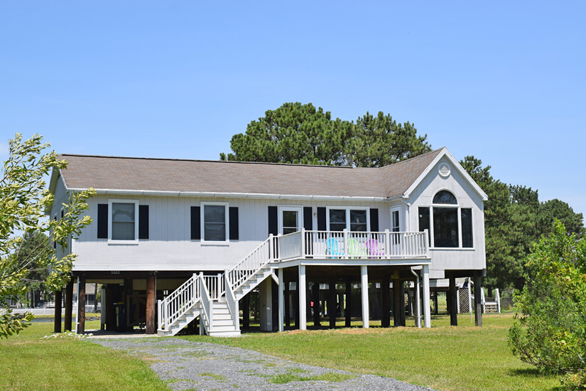 Lake Cottage